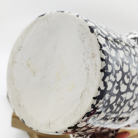 Vintage Minimalist Pitcher / Looks Like Pottery Barn - Picture 5 of 5